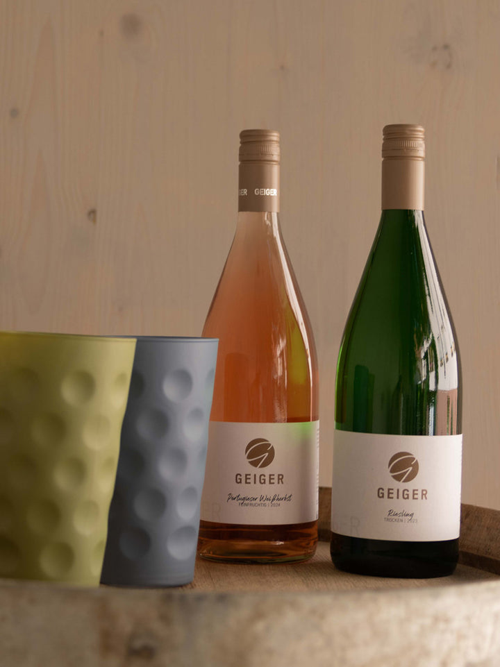 TYPISCH-PFÄLZISCH #1: Zwei Gläser. Zwei Weine. 100 % Pfalz.